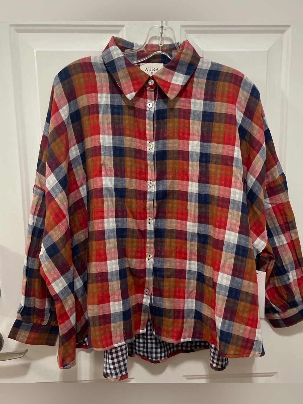 AURA women’s plaid button down collared long sleeves Oversized Sz XS Red